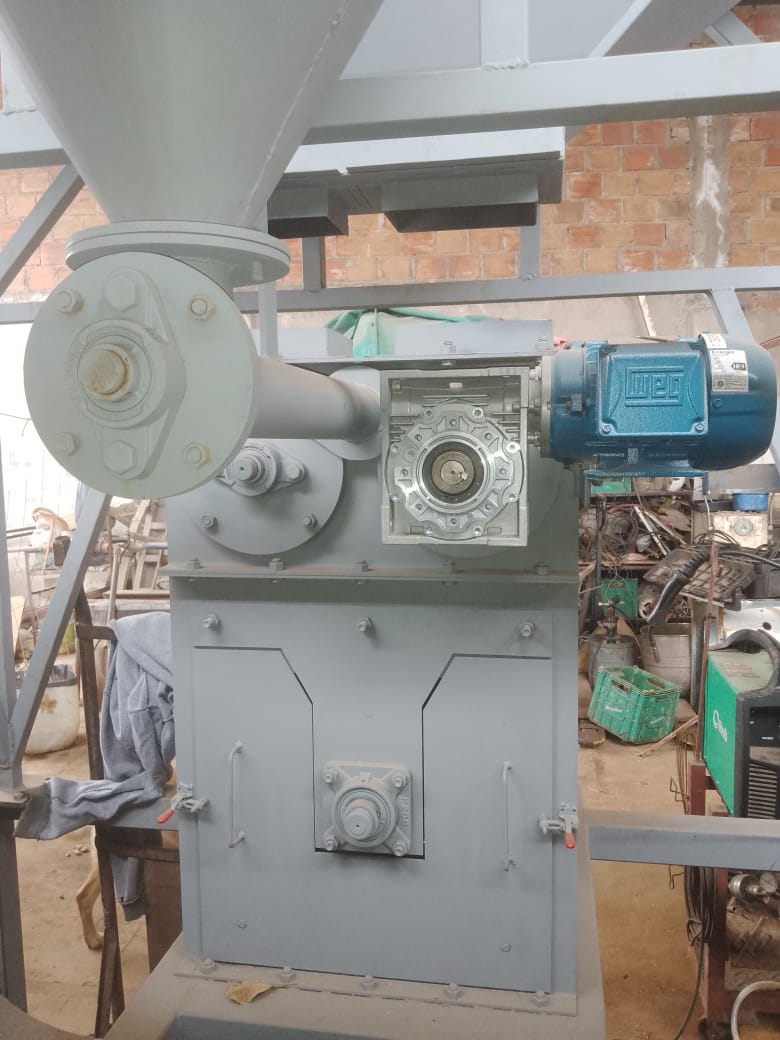 MOLINO QUEBRADOR A MARTILLO