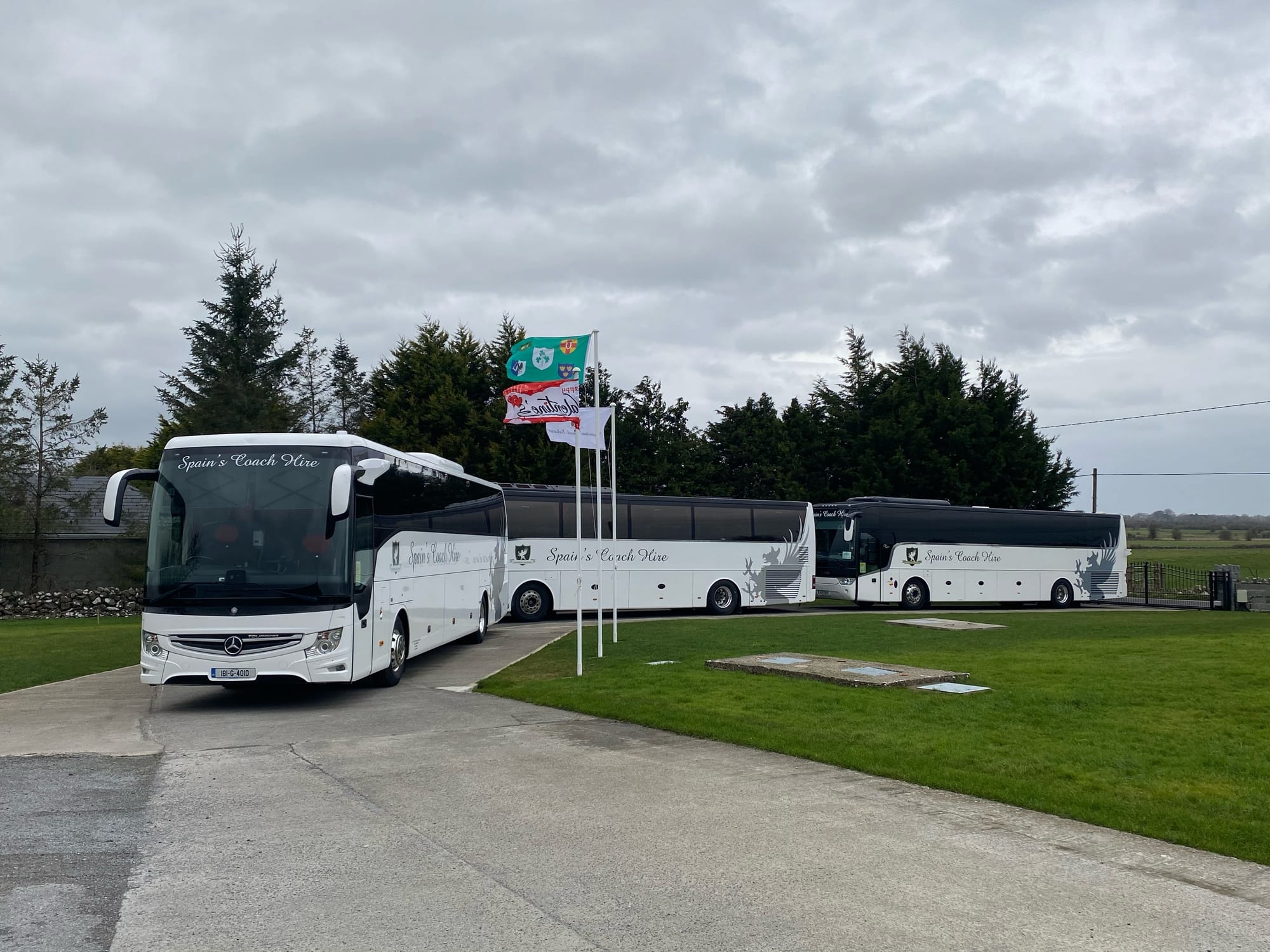 53 Seat Touring Coaches