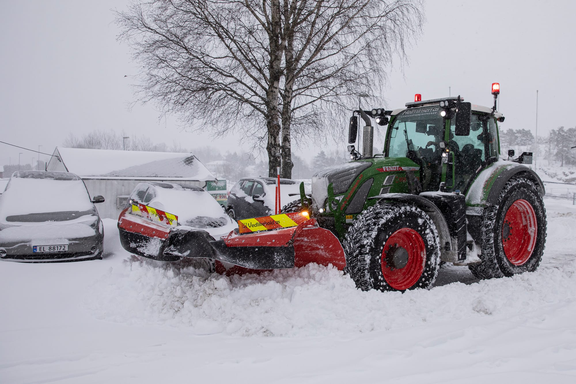 Helminsen fra A - Å med en moderne maskinpark