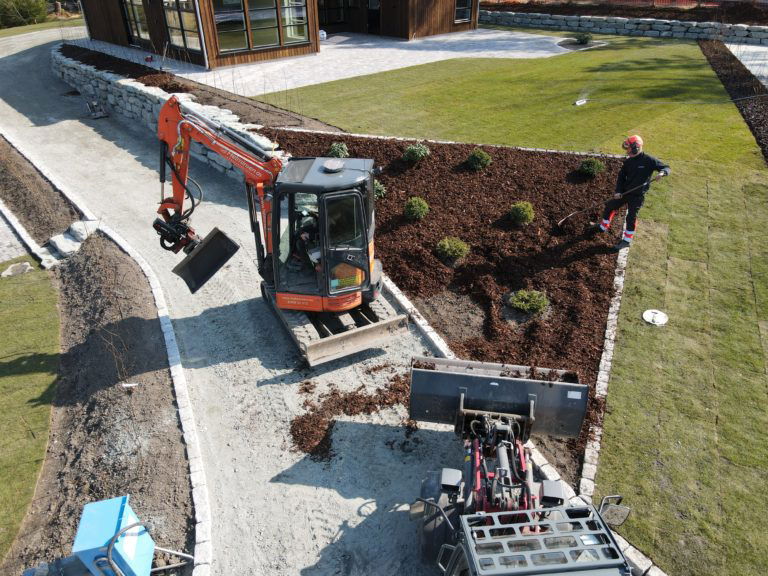 Helminsen fra A - Å med en moderne maskinpark
