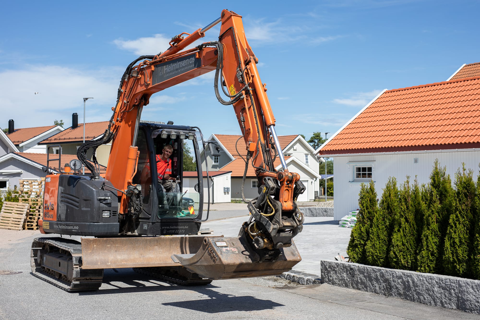 Helminsen fra A - Å med en moderne maskinpark
