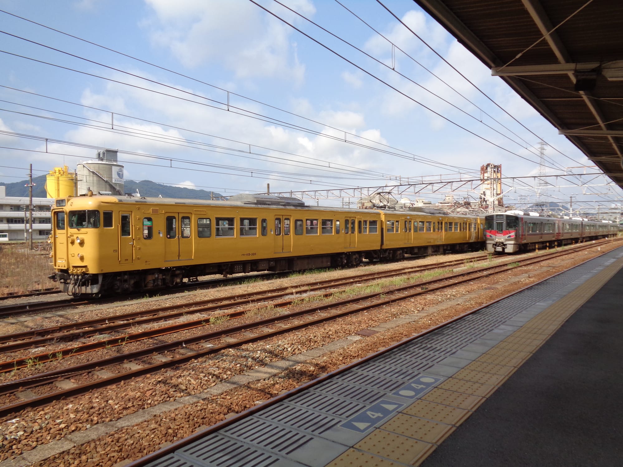 糸崎駅　～国鉄型車両がいっぱいいる駅～