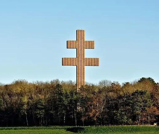 2005 / visite à Colombey les deux églises
