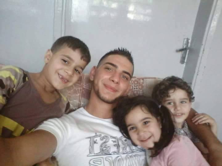 ثائر أبو غزالة مازال حيا!