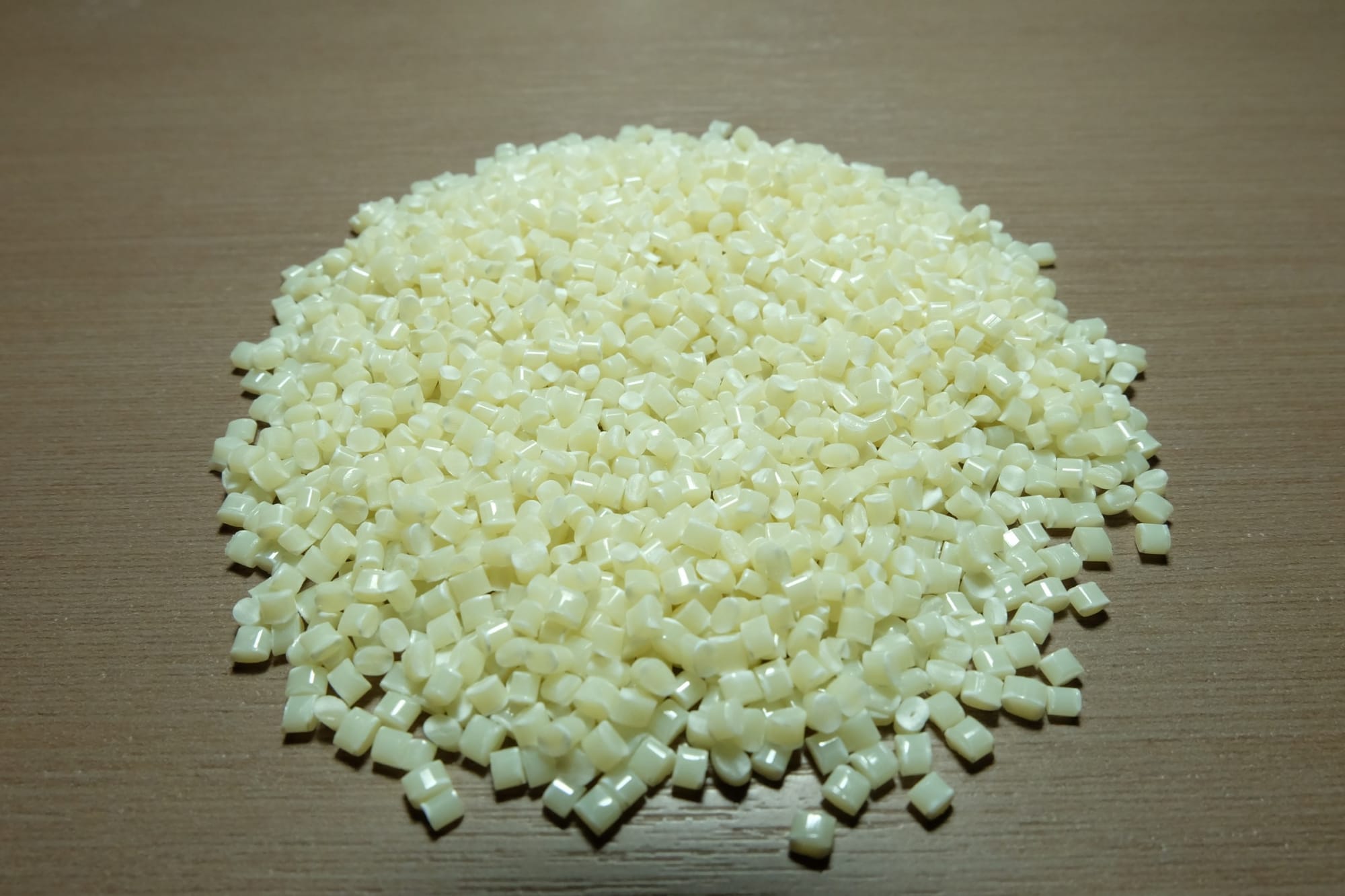 Color compound capacity