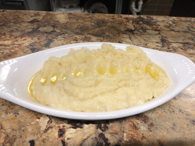 TRUFFLE BUTTERED MASHED POTATOES (GF)