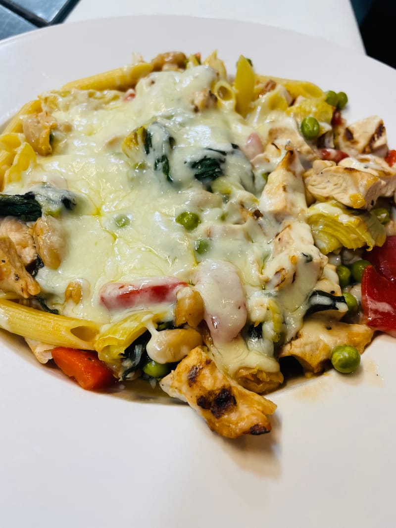 TUSCAN CHICKEN PASTA