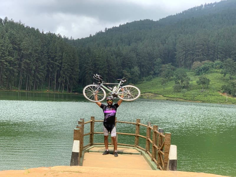 Most Scenic Lake on Sri Lanka on top of a mountain - Matale 