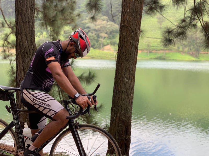 Most Scenic Lake on Sri Lanka on top of a mountain - Matale 