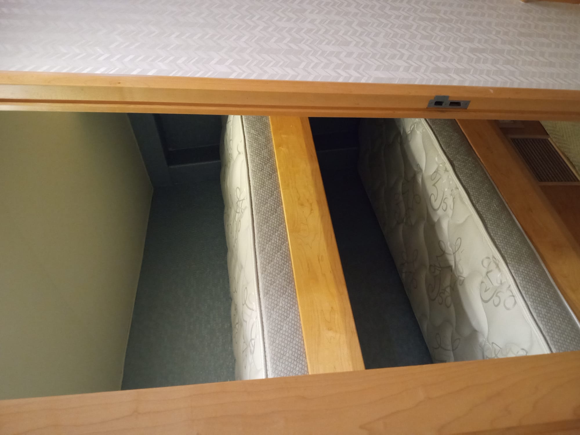 Yachts wallpaper installations & repair