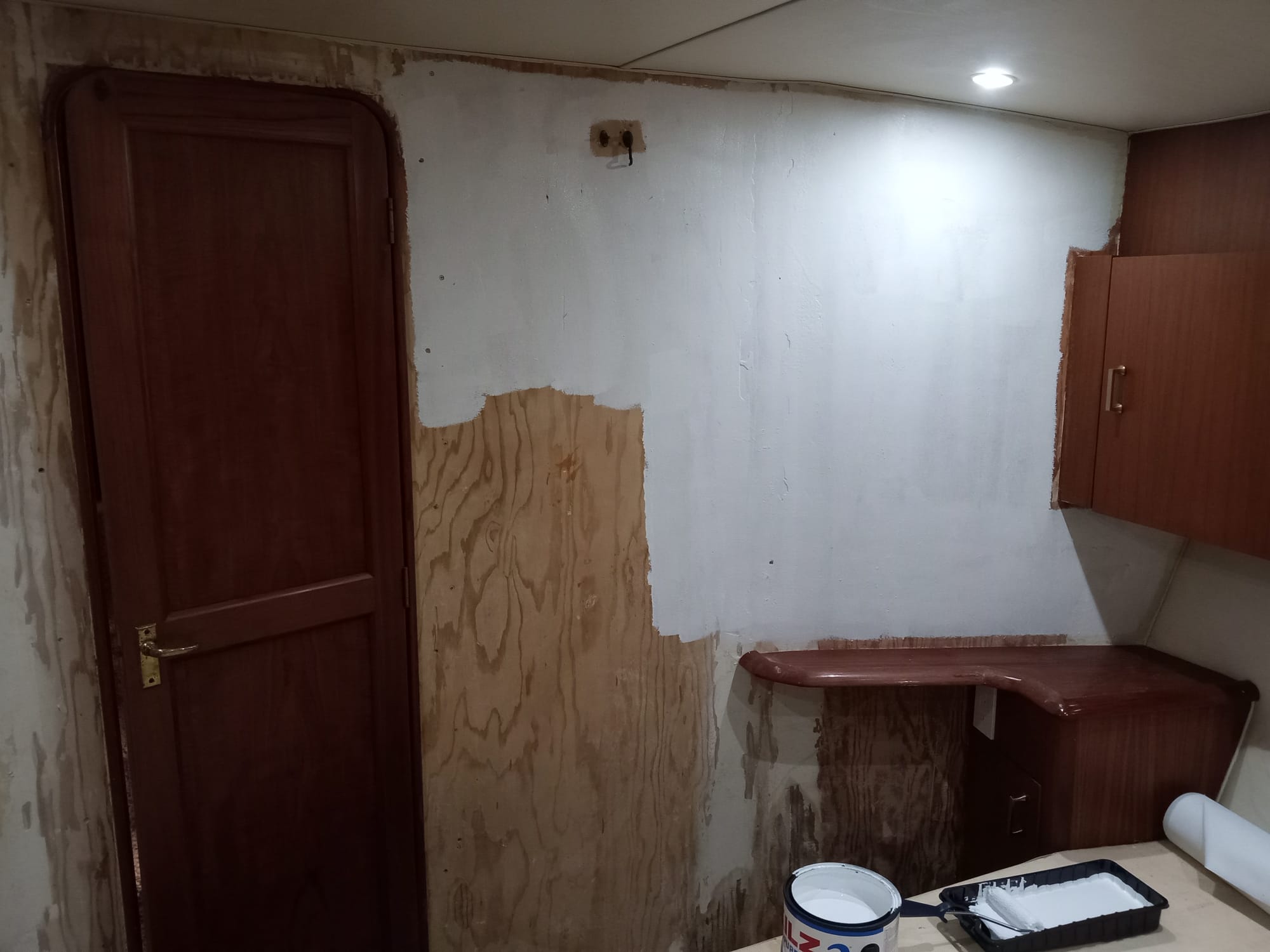 Yachts wallpaper installations & repair