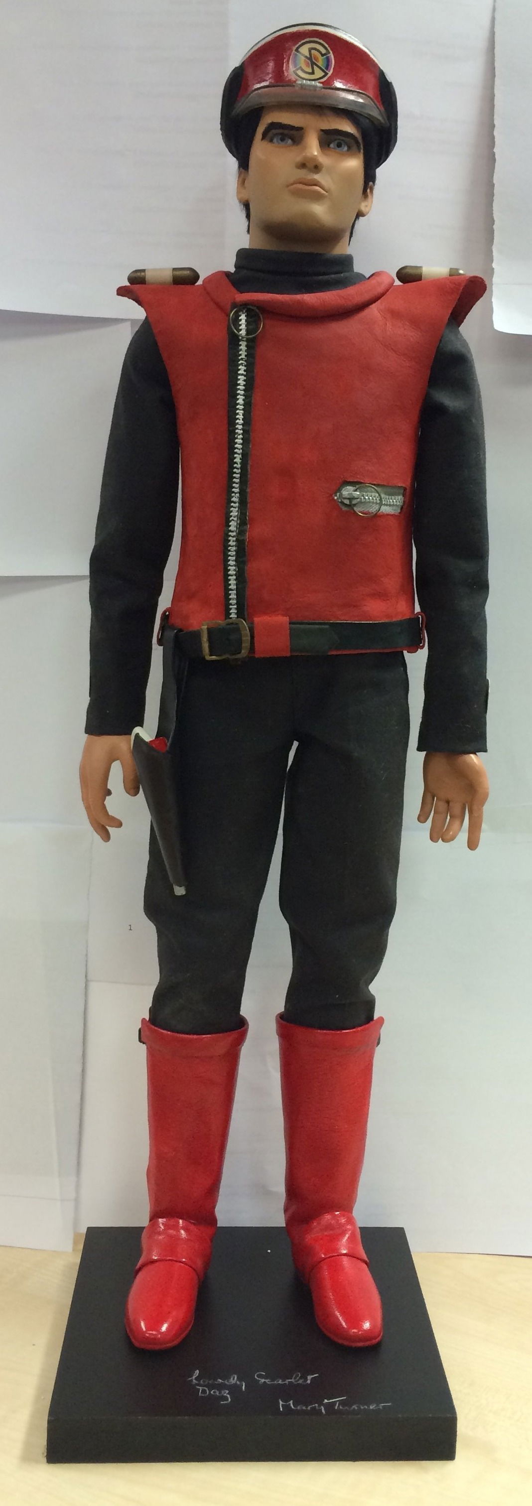 Captain Scarlet by Daz Robson