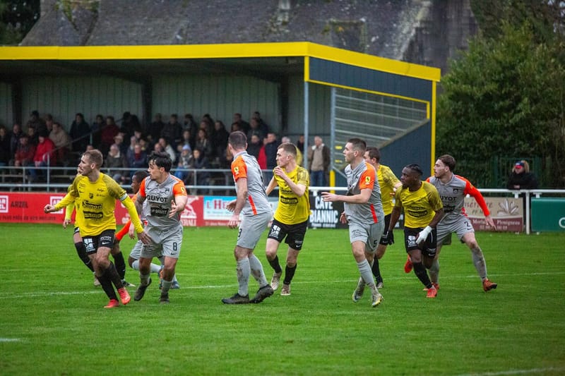 AGP A VS EA ST RENAN