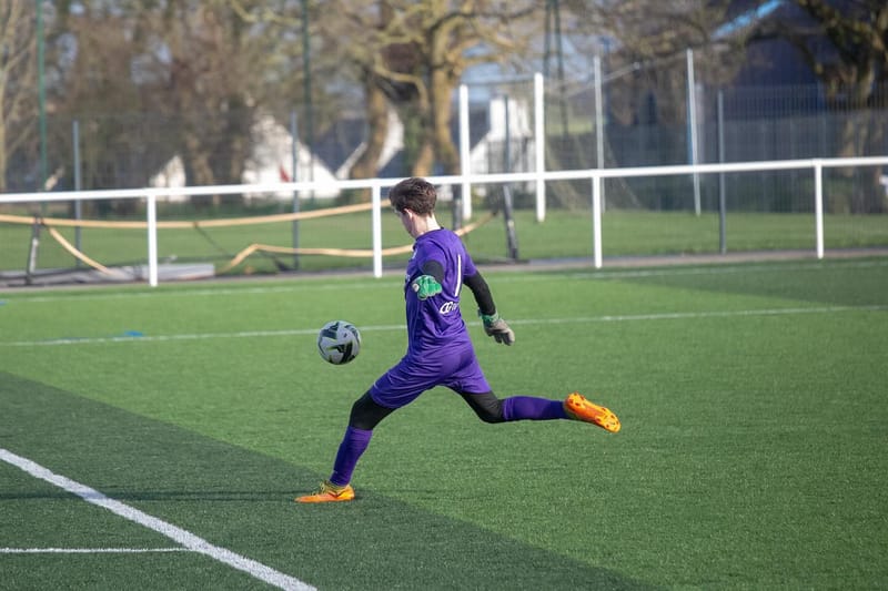 AGP B VS RC LESNEVIEN