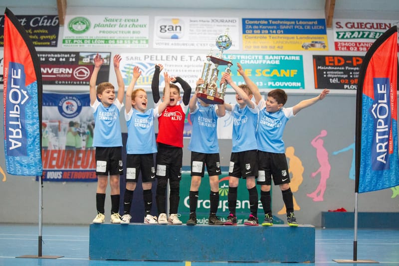 TOURNOI INDOOR U10-U11