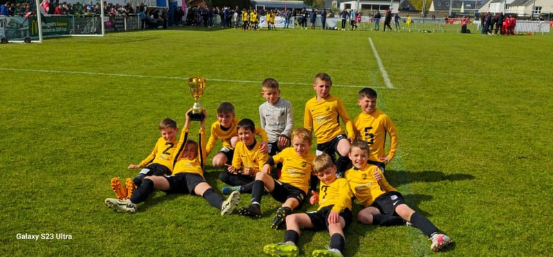 Retour en images sur les différentes tournois du weekend pour l'école de foot 📸 Challenge du Printemps - Guipavas Challenge International Adrien  Ruyet - Cave Le Pressoir Champion's Cup Rekupo 2024