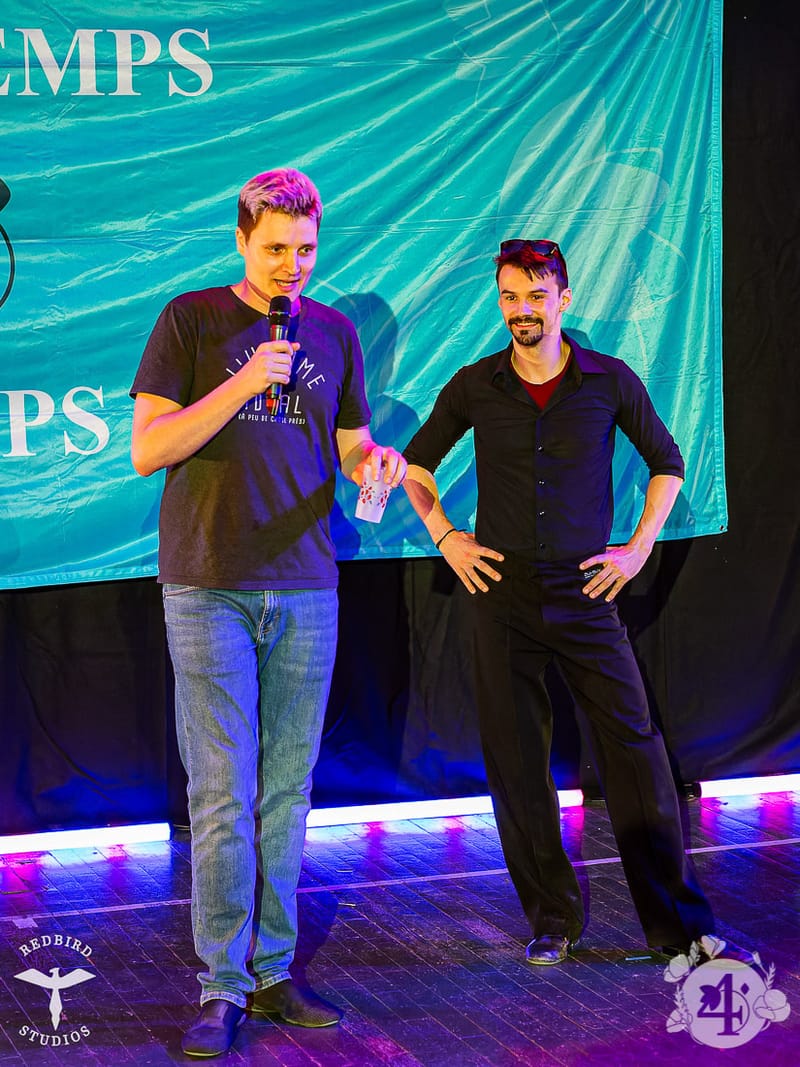 François (Redbird Studios)