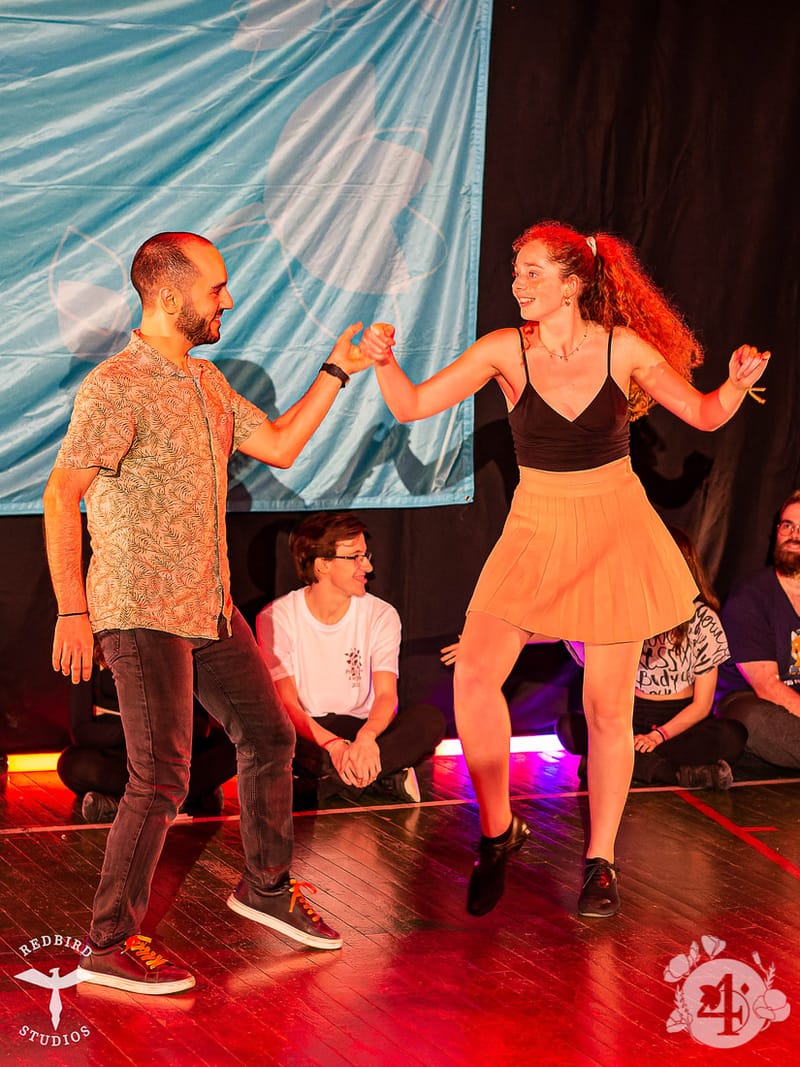 François (Redbird Studios)