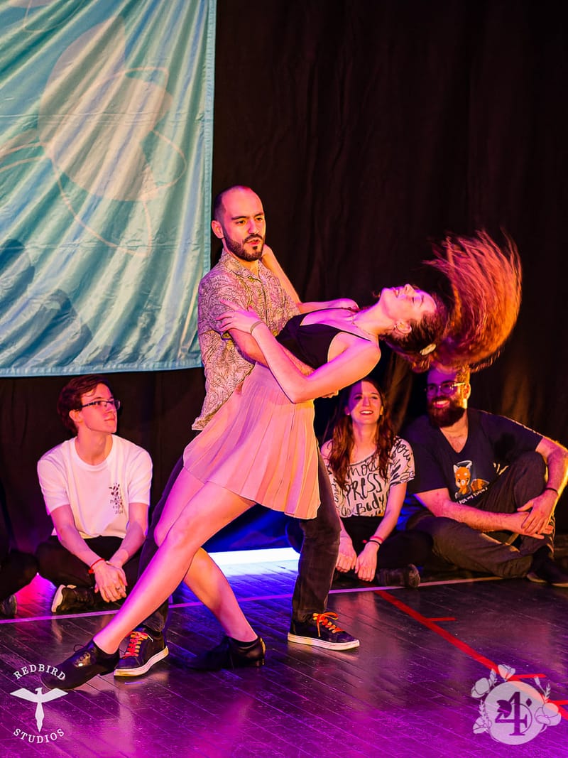 François (Redbird Studios)