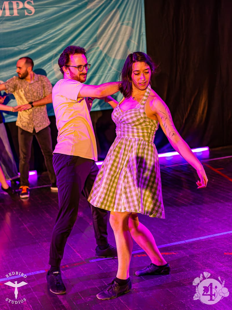 François (Redbird Studios)