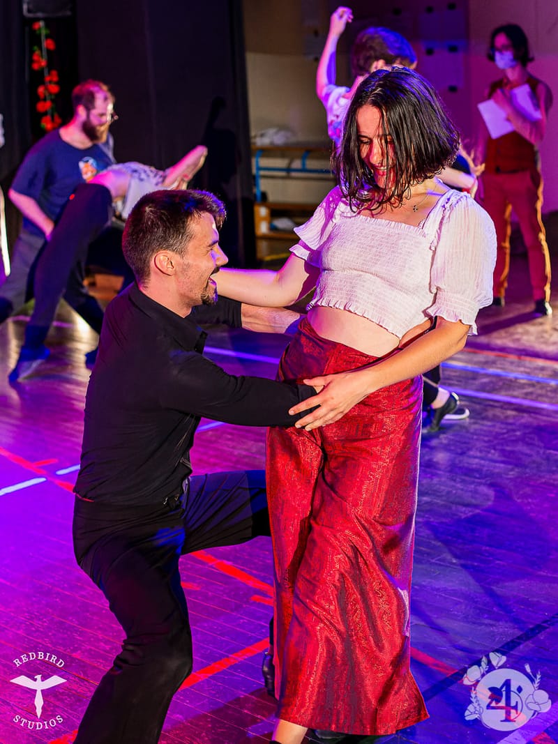 François (Redbird Studios)