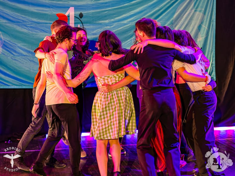 François (Redbird Studios)