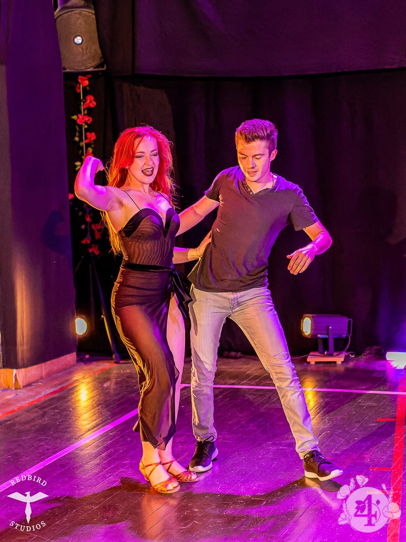 François (Redbird Studios)