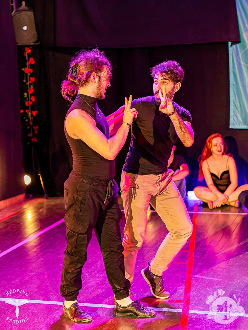 François (Redbird Studios)