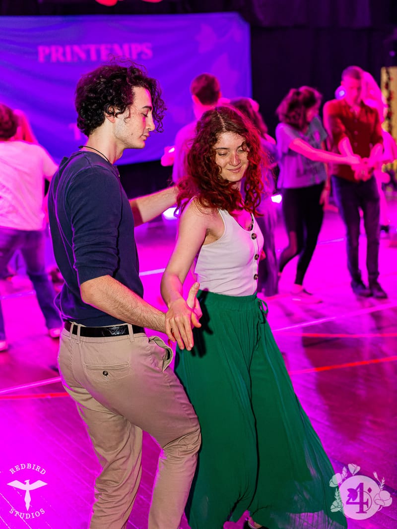 François (Redbird Studios)