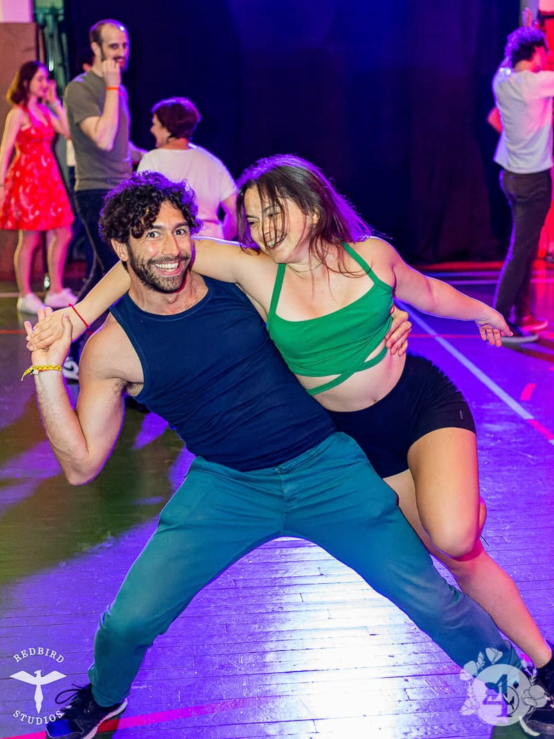 François (Redbird Studios)