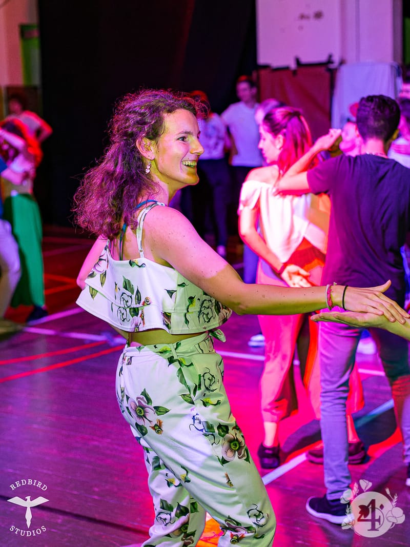 François (Redbird Studios)