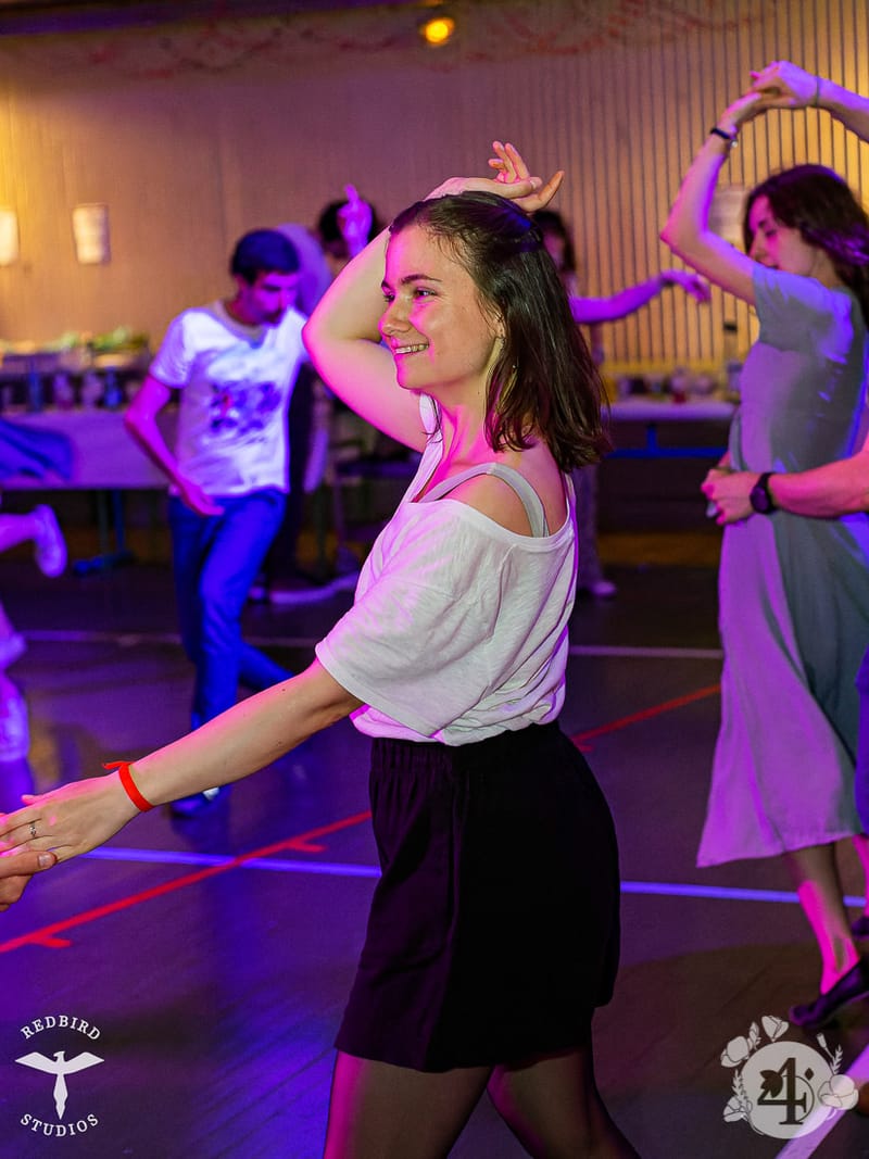 François (Redbird Studios)