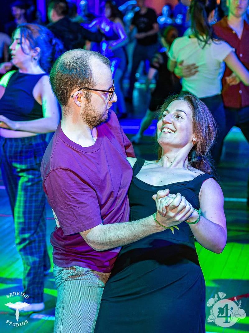 François (Redbird Studios)