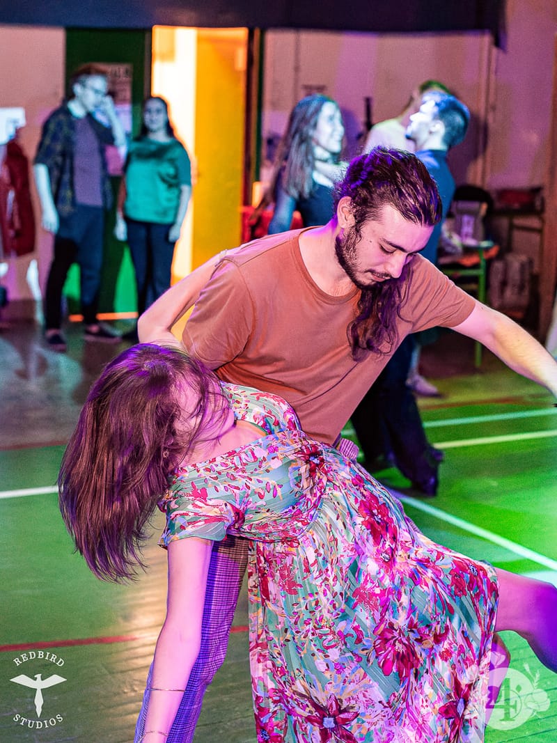 François (Redbird Studios)