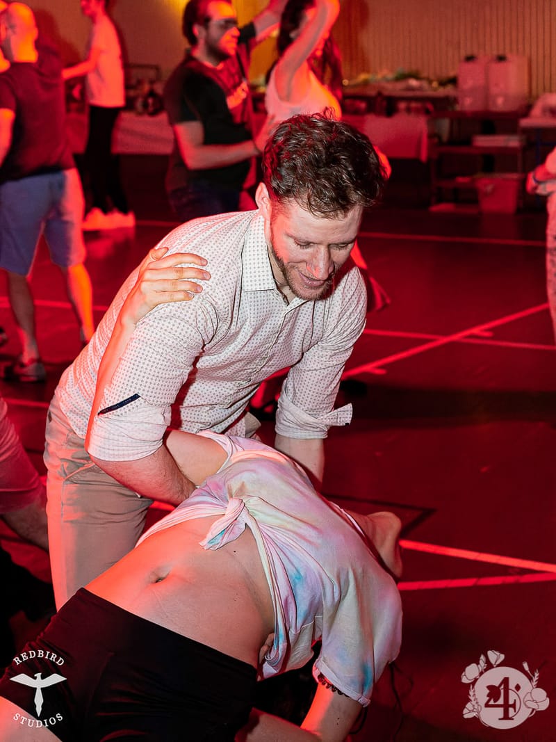 François (Redbird Studios)