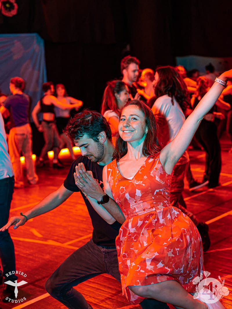 François (Redbird Studios)