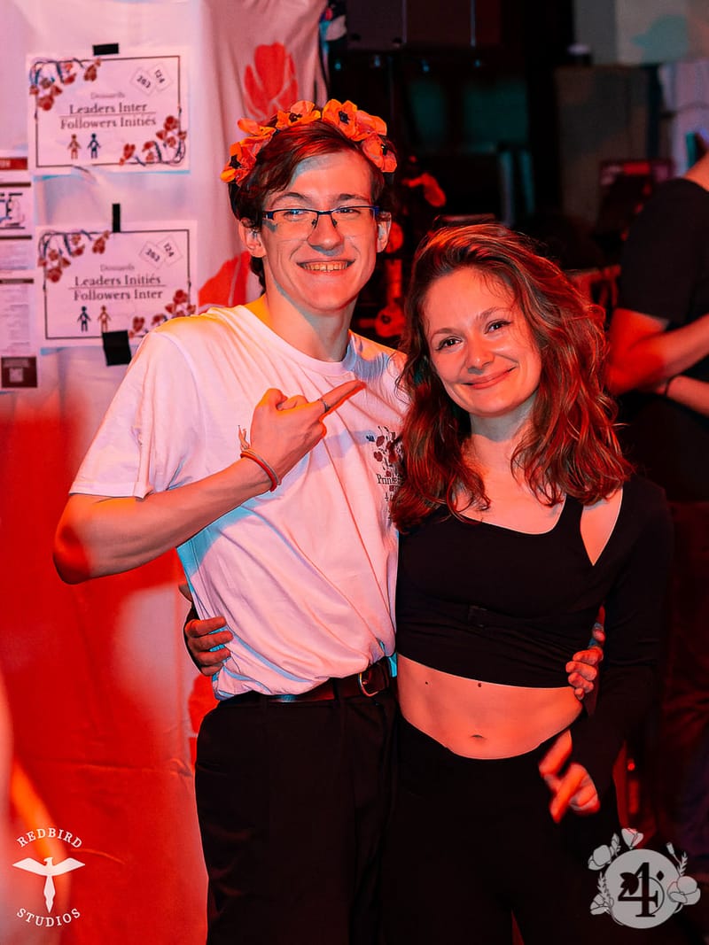 François (Redbird Studios)