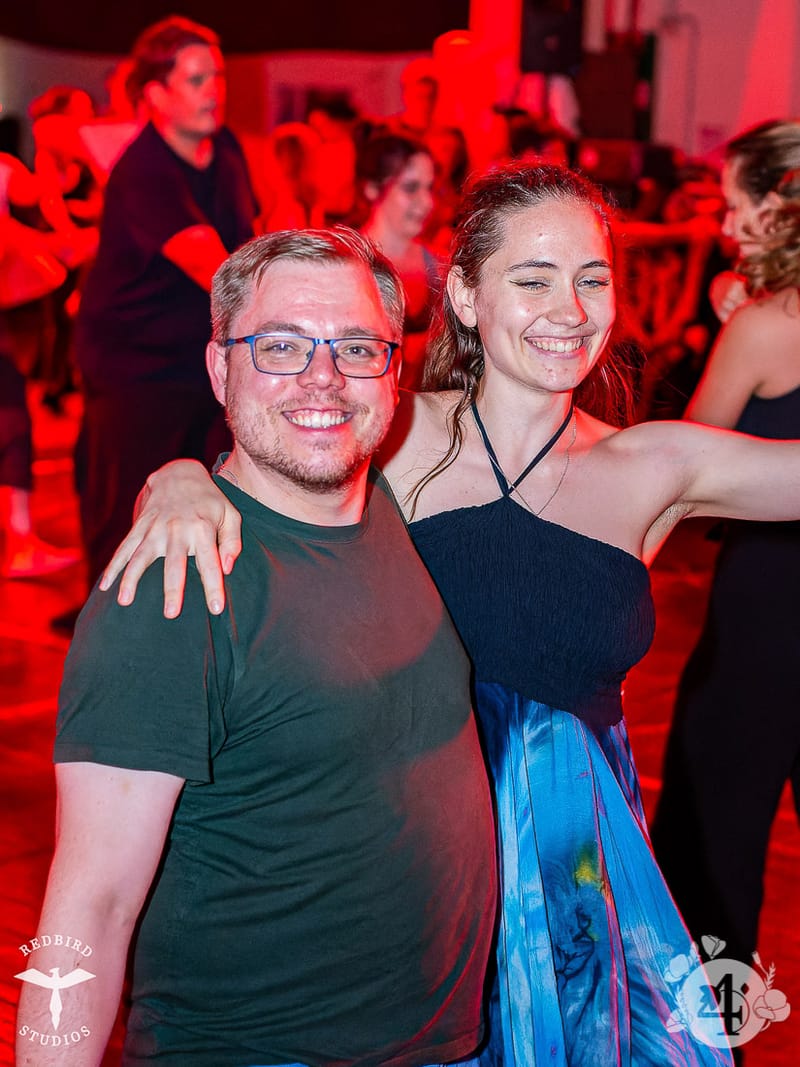 François (Redbird Studios)