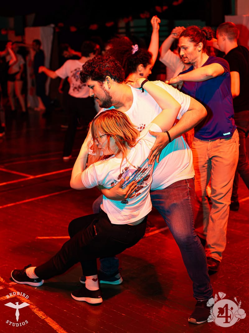 François (Redbird Studios)