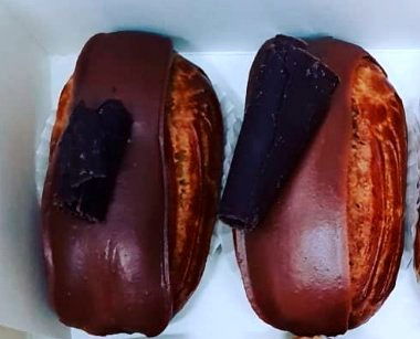 Mini éclair au chocolat
