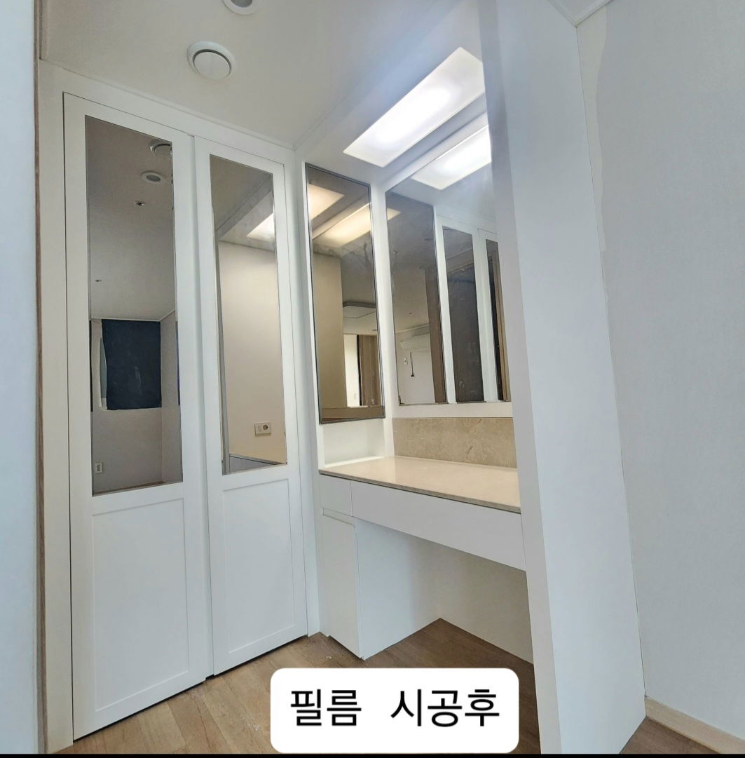 주방씽크대, 붙박이장, 신발장, 화장대, 서랍장, 복도 외벽 전체