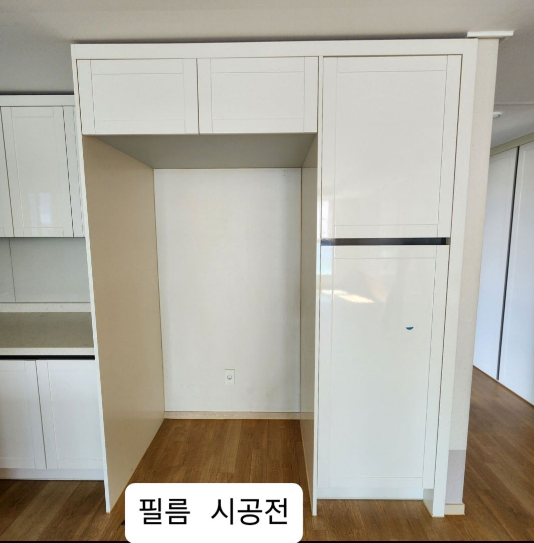 주방씽크대, 붙박이장, 신발장, 화장대, 서랍장, 복도 외벽 전체