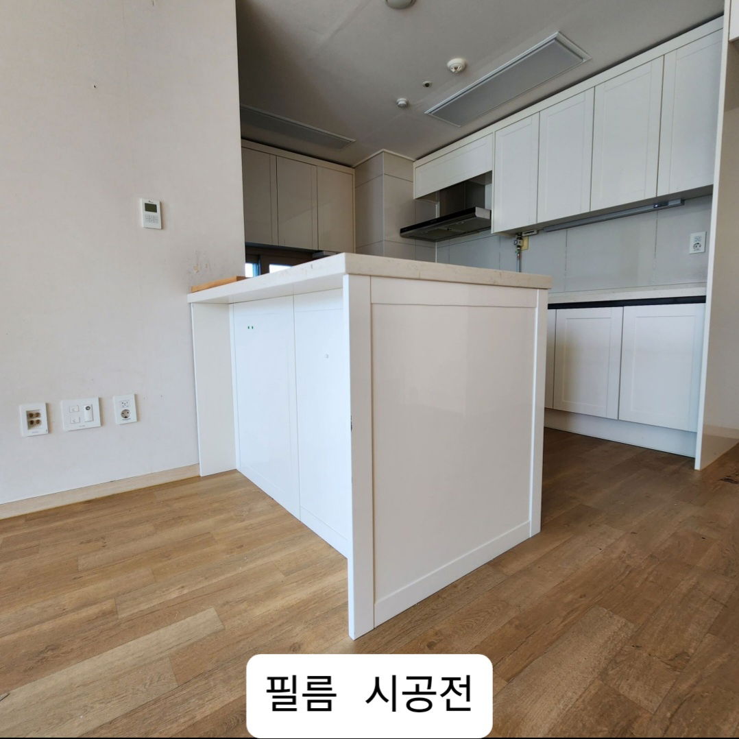 주방씽크대, 붙박이장, 신발장, 화장대, 서랍장, 복도 외벽 전체