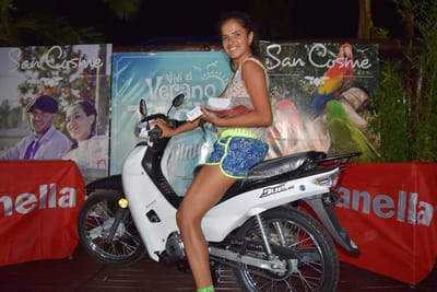 La afortunada de llevarse la moto fue Luz Pavón, de Corrientes.