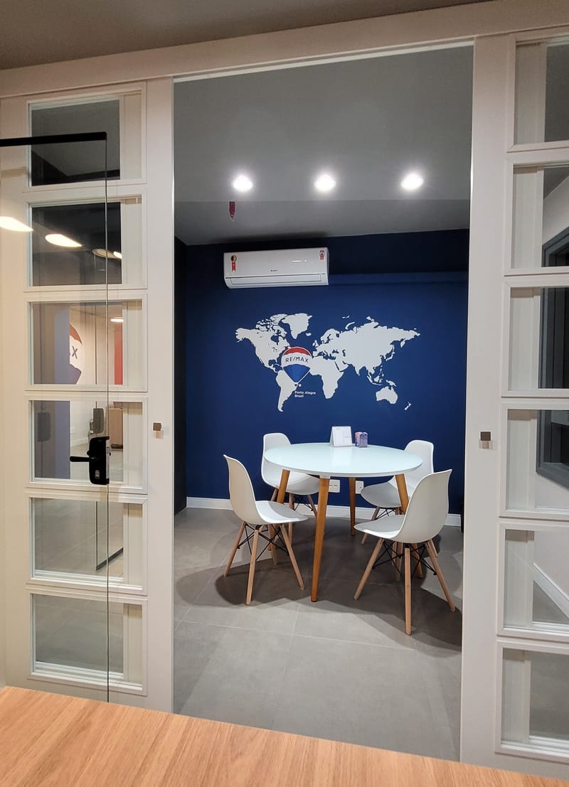 RE/MAX DONNO - Imobiliária