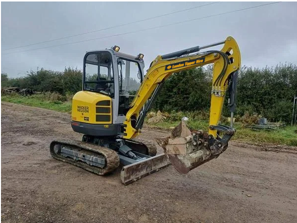 Excavator/Digger Hire