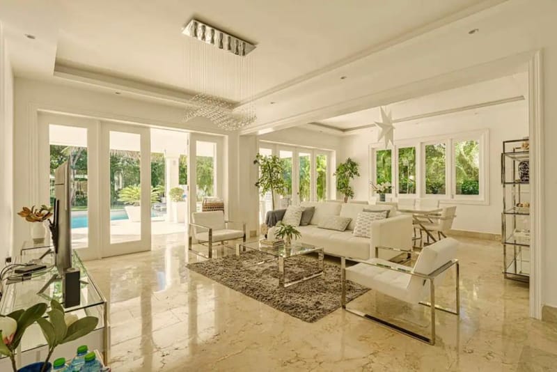 VILLA  EN TORTUGA BAY DE  CUATRO (4) HABITACIONES