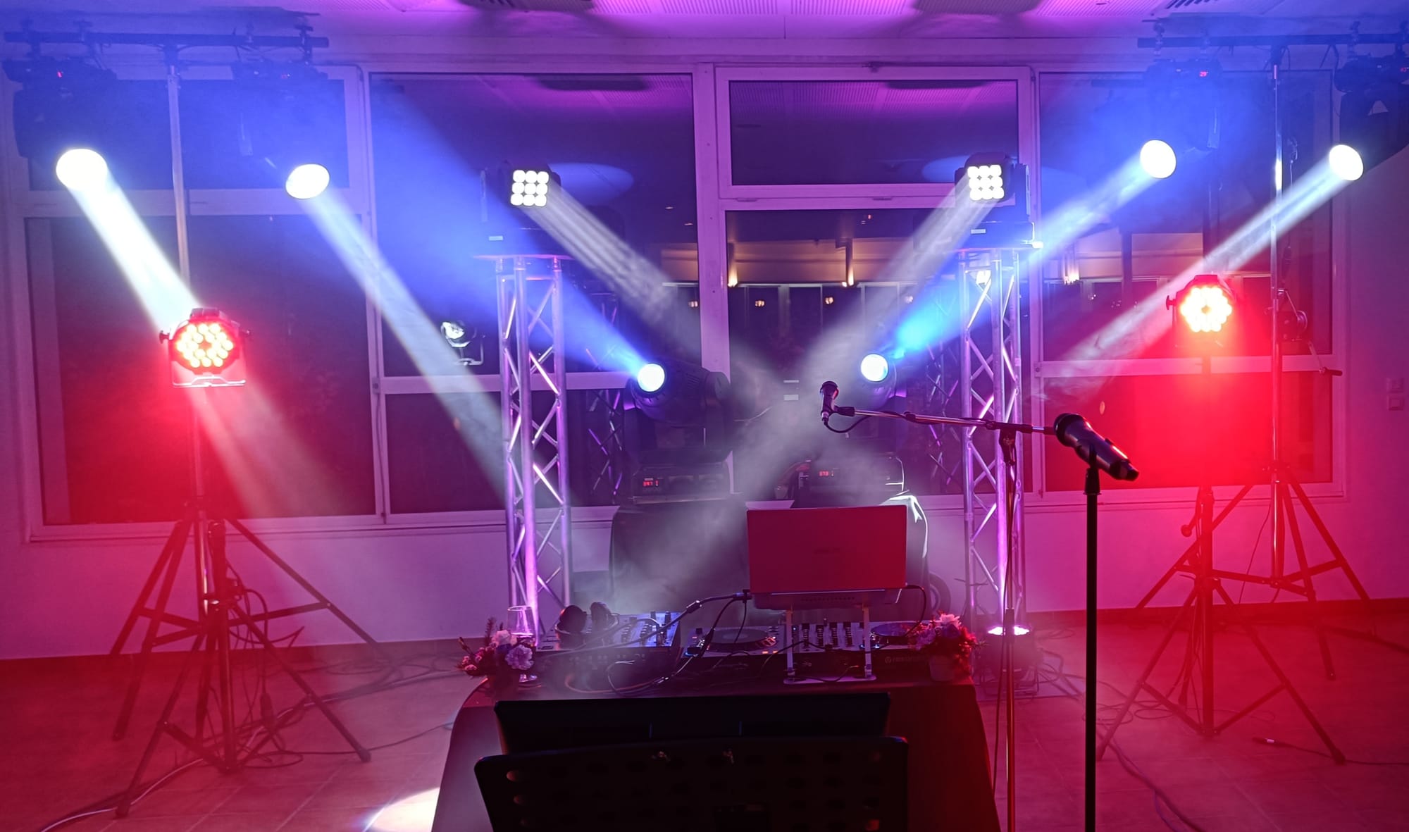 SCENE CONCERT et MIX LIVE