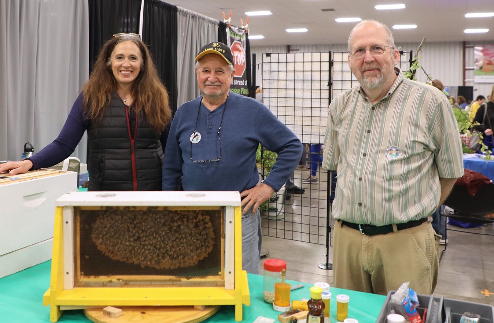 Gardening Enthusiasts Gather at Hendricks County Master Gardeners Spring Show in Danville