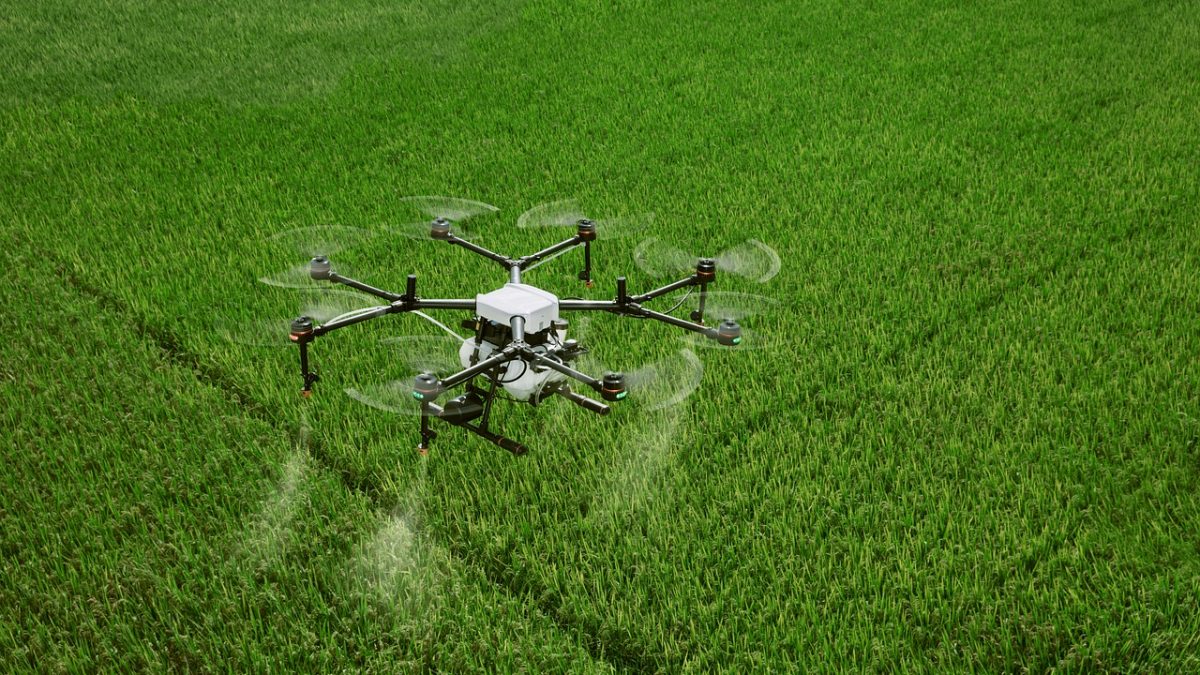 Pulverização com Drone